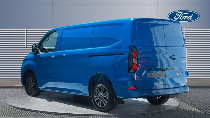 Ford Transit Custom 280 L1 Diesel Fwd 2.0 EcoBlue 136ps H1 Van Limited - Image 2